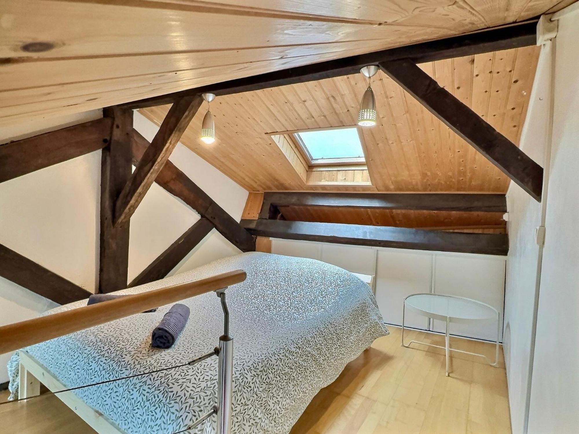 Wonderhost, Spacieux Et Atypique En Coeur De Ville Pau Esterno foto